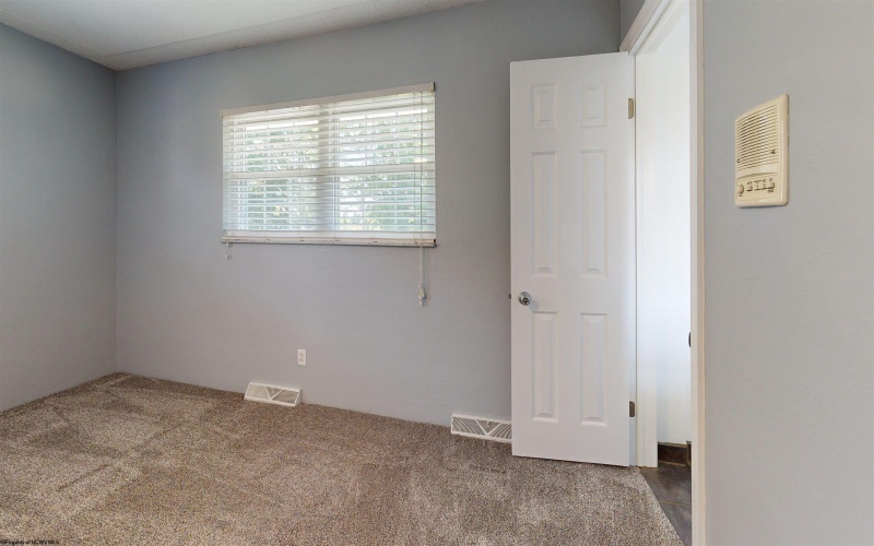 818 Coleman Avenue, Fairmont, West Virginia 26554, 4 Bedrooms Bedrooms, 9 Rooms Rooms,2 BathroomsBathrooms,Single Family Detached,For Sale,Coleman,10165170