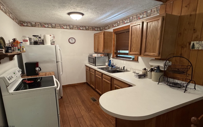 186 Whitetail Road, Glady, West Virginia 26268, 2 Bedrooms Bedrooms, 5 Rooms Rooms,1 BathroomBathrooms,Single Family Detached,For Sale,Whitetail,10165187