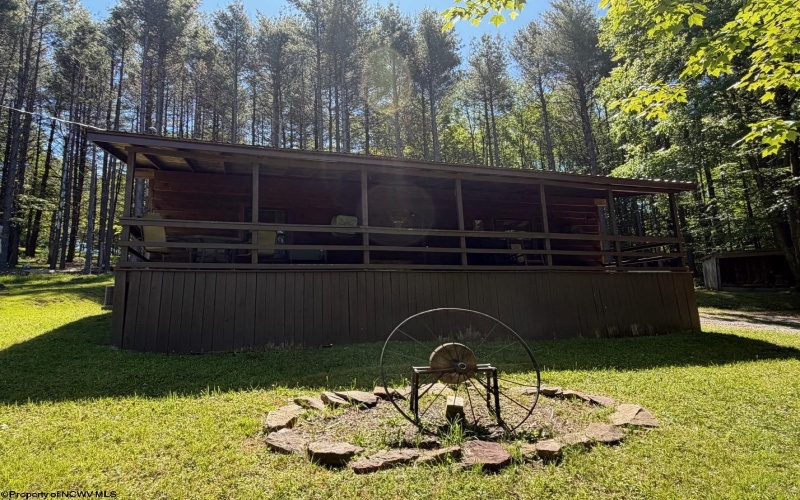 186 Whitetail Road, Glady, West Virginia 26268, 2 Bedrooms Bedrooms, 5 Rooms Rooms,1 BathroomBathrooms,Single Family Detached,For Sale,Whitetail,10165187
