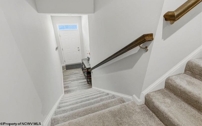 113 Yorktown Court, Bridgeport, West Virginia 26330, 3 Bedrooms Bedrooms, 5 Rooms Rooms,2 BathroomsBathrooms,Single Family Attached,For Sale,Yorktown,10165175