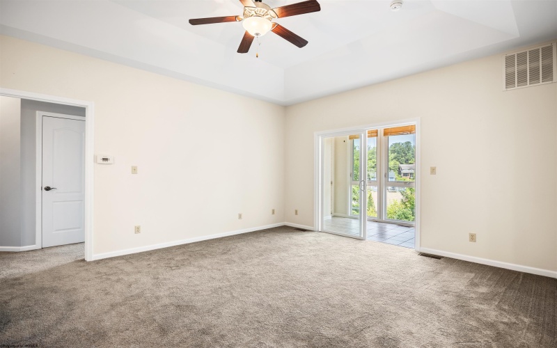 135 Fountain View, Morgantown, West Virginia 26505, 2 Bedrooms Bedrooms, 5 Rooms Rooms,2 BathroomsBathrooms,Single Family Attached,For Sale,Fountain,10165183