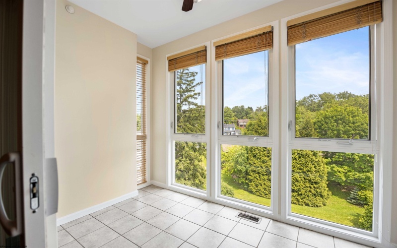 135 Fountain View, Morgantown, West Virginia 26505, 2 Bedrooms Bedrooms, 5 Rooms Rooms,2 BathroomsBathrooms,Single Family Attached,For Sale,Fountain,10165183