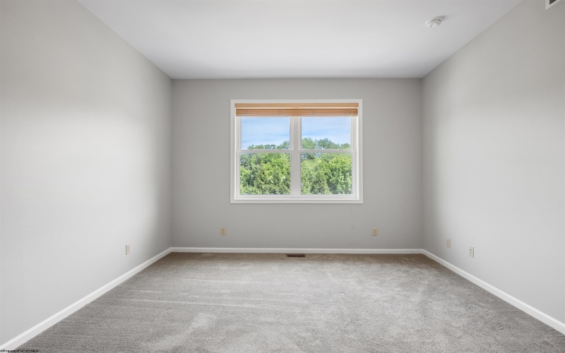 135 Fountain View, Morgantown, West Virginia 26505, 2 Bedrooms Bedrooms, 5 Rooms Rooms,2 BathroomsBathrooms,Single Family Attached,For Sale,Fountain,10165183
