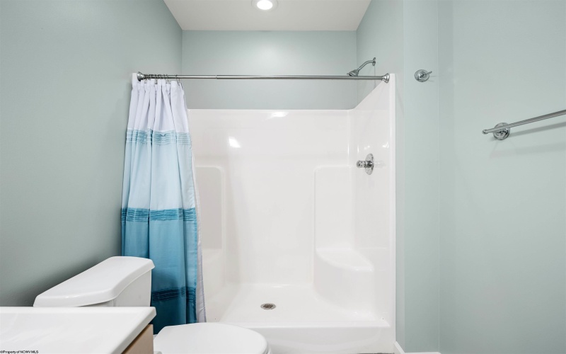 135 Fountain View, Morgantown, West Virginia 26505, 2 Bedrooms Bedrooms, 5 Rooms Rooms,2 BathroomsBathrooms,Single Family Attached,For Sale,Fountain,10165183