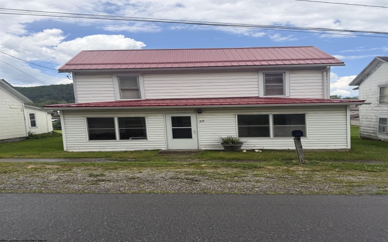 69 Woody Simmons Drive, Mill Creek, West Virginia 26280-0000, 3 Bedrooms Bedrooms, 9 Rooms Rooms,1 BathroomBathrooms,Single Family Detached,For Sale,Woody Simmons,10165176