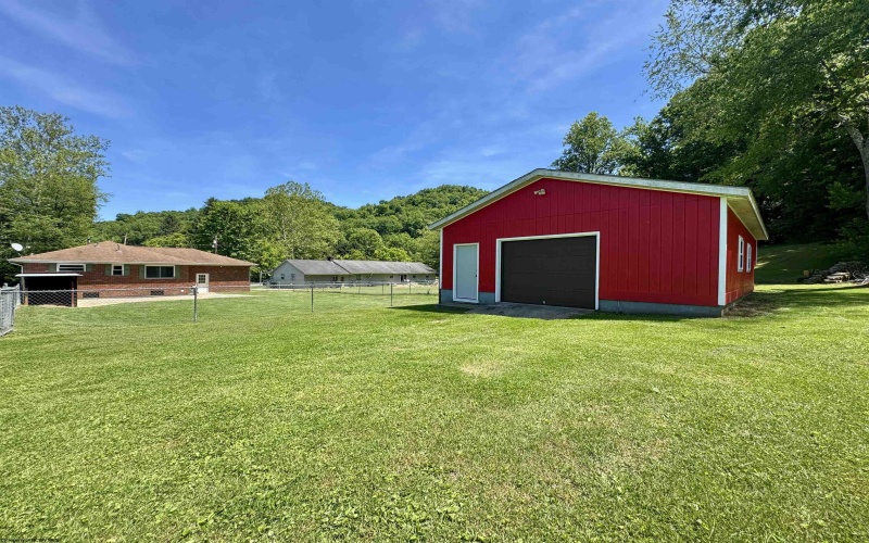 316 Hickory Lane, Weston, West Virginia 26452, 3 Bedrooms Bedrooms, 7 Rooms Rooms,1 BathroomBathrooms,Single Family Detached,For Sale,Hickory,10165178 316 Hickory Lane, Weston, West Virginia 26452, 3 Bedrooms Bedrooms, 7 Rooms Rooms,1 BathroomBathrooms,Single Family Detached,For Sale,Hickory,10165178