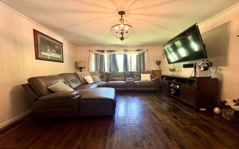 316 Hickory Lane, Weston, West Virginia 26452, 3 Bedrooms Bedrooms, 7 Rooms Rooms,1 BathroomBathrooms,Single Family Detached,For Sale,Hickory,10165178 316 Hickory Lane, Weston, West Virginia 26452, 3 Bedrooms Bedrooms, 7 Rooms Rooms,1 BathroomBathrooms,Single Family Detached,For Sale,Hickory,10165178