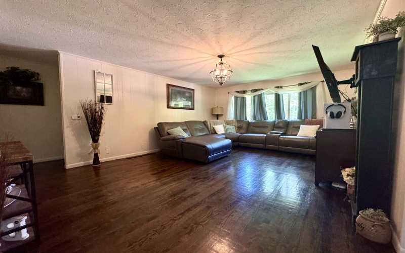 316 Hickory Lane, Weston, West Virginia 26452, 3 Bedrooms Bedrooms, 7 Rooms Rooms,1 BathroomBathrooms,Single Family Detached,For Sale,Hickory,10165178 316 Hickory Lane, Weston, West Virginia 26452, 3 Bedrooms Bedrooms, 7 Rooms Rooms,1 BathroomBathrooms,Single Family Detached,For Sale,Hickory,10165178