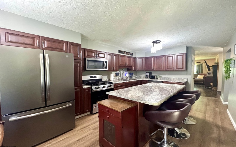 316 Hickory Lane, Weston, West Virginia 26452, 3 Bedrooms Bedrooms, 7 Rooms Rooms,1 BathroomBathrooms,Single Family Detached,For Sale,Hickory,10165178 316 Hickory Lane, Weston, West Virginia 26452, 3 Bedrooms Bedrooms, 7 Rooms Rooms,1 BathroomBathrooms,Single Family Detached,For Sale,Hickory,10165178