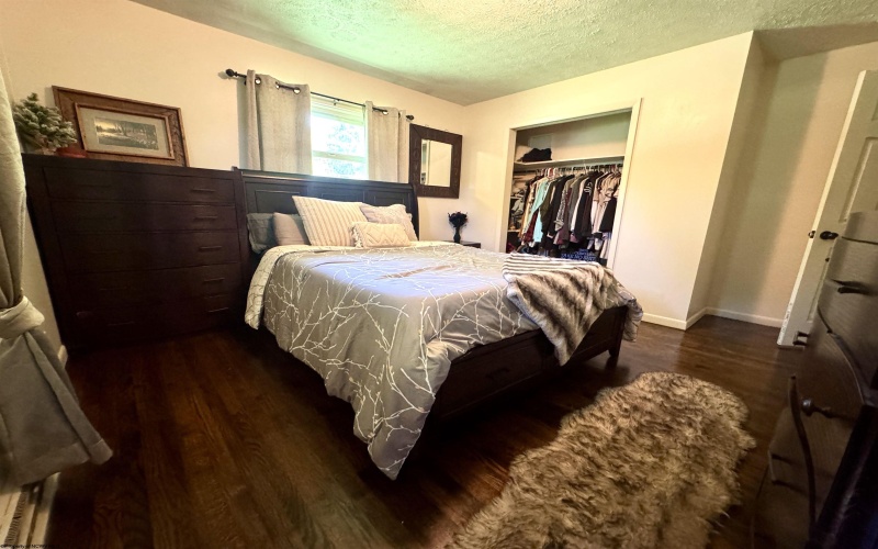 316 Hickory Lane, Weston, West Virginia 26452, 3 Bedrooms Bedrooms, 7 Rooms Rooms,1 BathroomBathrooms,Single Family Detached,For Sale,Hickory,10165178 316 Hickory Lane, Weston, West Virginia 26452, 3 Bedrooms Bedrooms, 7 Rooms Rooms,1 BathroomBathrooms,Single Family Detached,For Sale,Hickory,10165178