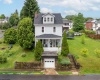 240 Dewey Street, Morgantown, West Virginia 26501, 4 Bedrooms Bedrooms, 10 Rooms Rooms,2 BathroomsBathrooms,Single Family Detached,For Sale,Dewey,10165174