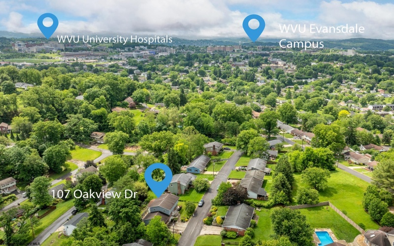 107 Oakview Drive, Morgantown, West Virginia 26505, 4 Bedrooms Bedrooms, 9 Rooms Rooms,3 BathroomsBathrooms,Single Family Detached,For Sale,Oakview,10165173
