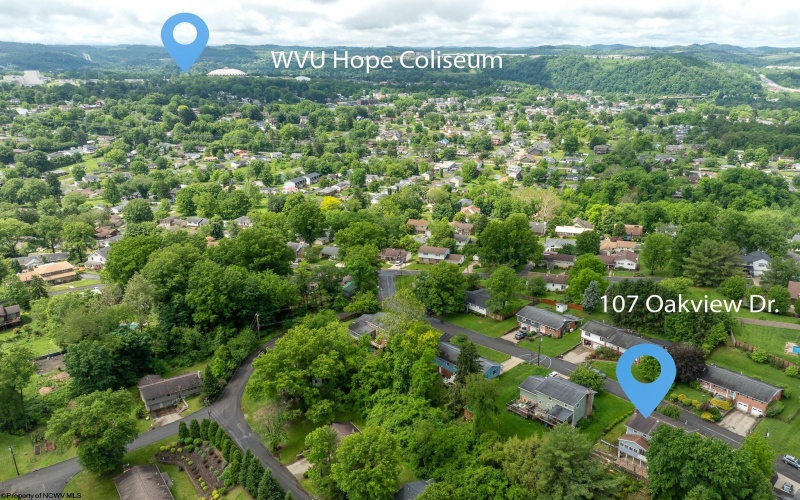 107 Oakview Drive, Morgantown, West Virginia 26505, 4 Bedrooms Bedrooms, 9 Rooms Rooms,3 BathroomsBathrooms,Single Family Detached,For Sale,Oakview,10165173