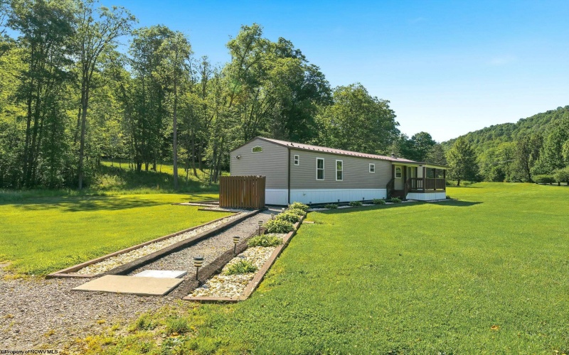 2150 Listonburg Road, Confluence, Pennsylvania 15424, 2 Bedrooms Bedrooms, 4 Rooms Rooms,2 BathroomsBathrooms,Single Family Detached,For Sale,Listonburg,10165191 2150 Listonburg Road, Confluence, Pennsylvania 15424, 2 Bedrooms Bedrooms, 4 Rooms Rooms,2 BathroomsBathrooms,Single Family Detached,For Sale,Listonburg,10165191