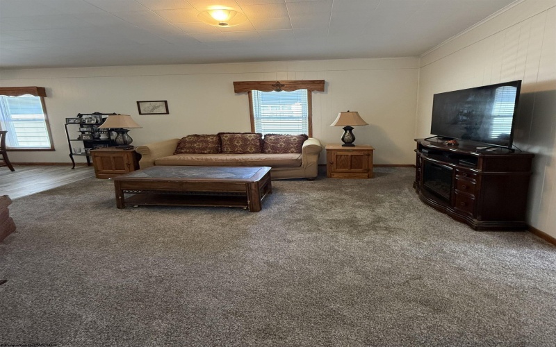 8026 Plainwood Avenue, Stonewood, West Virginia 26301, 2 Bedrooms Bedrooms, 6 Rooms Rooms,1 BathroomBathrooms,Single Family Detached,For Sale,Plainwood,10165202