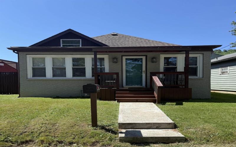 8026 Plainwood Avenue, Stonewood, West Virginia 26301, 2 Bedrooms Bedrooms, 6 Rooms Rooms,1 BathroomBathrooms,Single Family Detached,For Sale,Plainwood,10165202