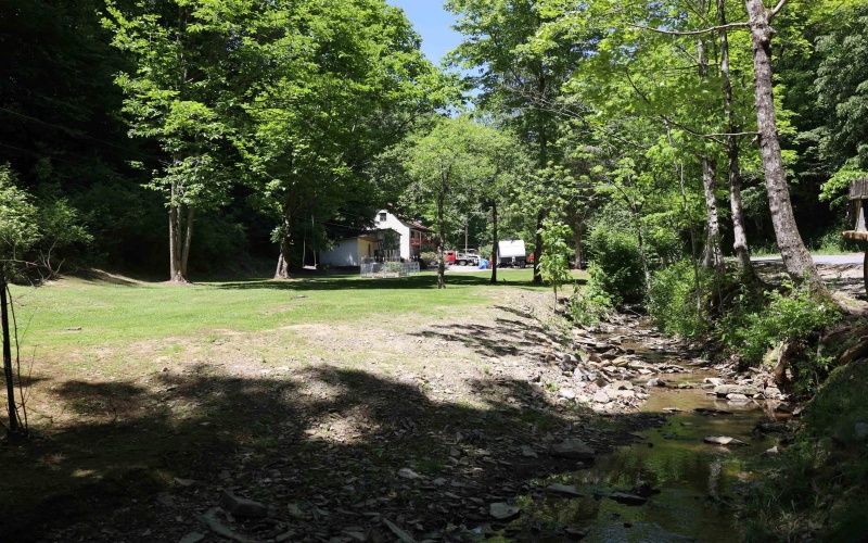 1691 Poe Run Road, Elkins, West Virginia 26241, 3 Bedrooms Bedrooms, 6 Rooms Rooms,2 BathroomsBathrooms,Single Family Detached,For Sale,Poe Run,10165199