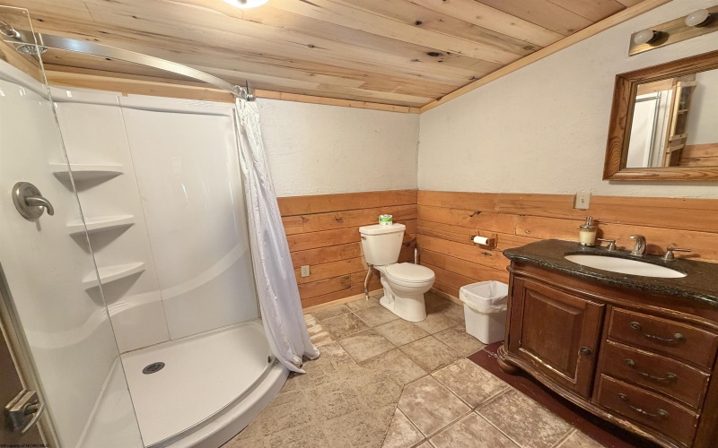 27707 Mountaineer Drive, Seneca Rocks, West Virginia 26884, 4 Bedrooms Bedrooms, 10 Rooms Rooms,2 BathroomsBathrooms,Single Family Detached,For Sale,Mountaineer,10165198