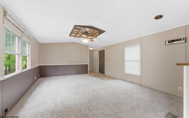 88 Bartges Road, Morgantown, West Virginia 26508, 2 Bedrooms Bedrooms, 4 Rooms Rooms,2 BathroomsBathrooms,Single Family Detached,For Sale,Bartges,10165208