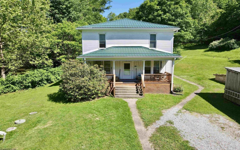 19 Nazareth Farm Road, Salem, West Virginia 26426, 3 Bedrooms Bedrooms, 8 Rooms Rooms,2 BathroomsBathrooms,Single Family Detached,For Sale,Nazareth Farm,10165210