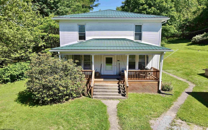 19 Nazareth Farm Road, Salem, West Virginia 26426, 3 Bedrooms Bedrooms, 8 Rooms Rooms,2 BathroomsBathrooms,Single Family Detached,For Sale,Nazareth Farm,10165210