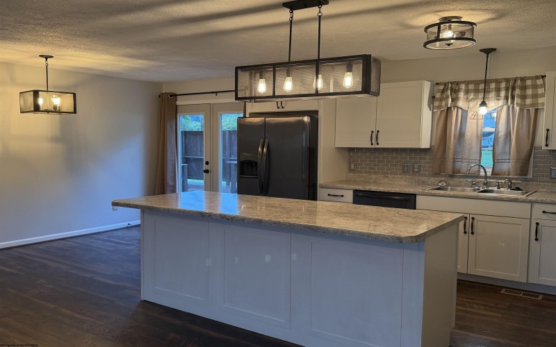49 Kerry Way, Lost Creek, West Virginia 26385, 3 Bedrooms Bedrooms, 7 Rooms Rooms,2 BathroomsBathrooms,Single Family Detached,For Sale,Kerry,10165211