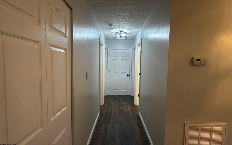 49 Kerry Way, Lost Creek, West Virginia 26385, 3 Bedrooms Bedrooms, 7 Rooms Rooms,2 BathroomsBathrooms,Single Family Detached,For Sale,Kerry,10165211