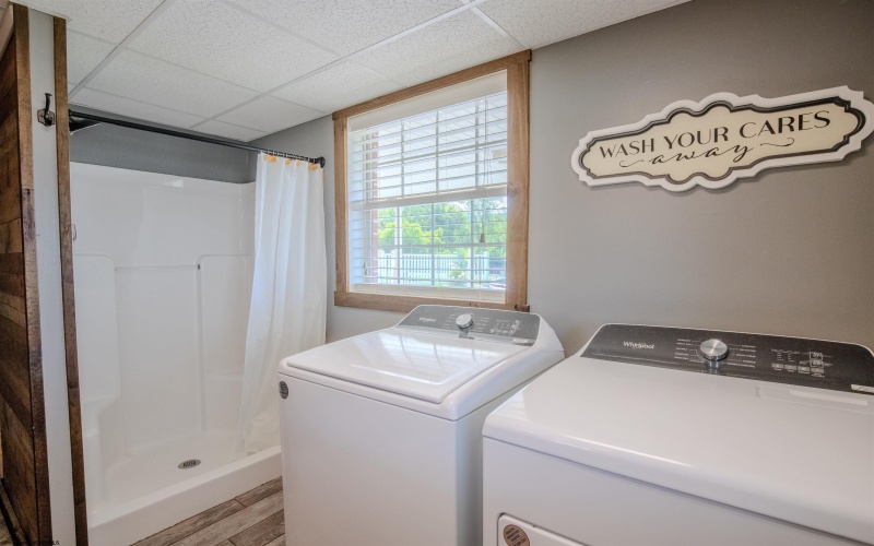 42 Main Street, Fairchance, Pennsylvania 15436, 2 Bedrooms Bedrooms, 6 Rooms Rooms,2 BathroomsBathrooms,Single Family Detached,For Sale,Main,10165213