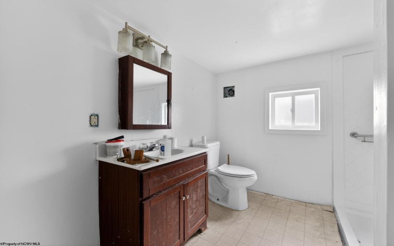 1451 Hite Avenue, Fairmont, West Virginia 26554, 2 Bedrooms Bedrooms, 4 Rooms Rooms,1 BathroomBathrooms,Single Family Detached,For Sale,Hite,10165214