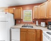 747 Erow Avenue, Morgantown, West Virginia 26505, 2 Bedrooms Bedrooms, 6 Rooms Rooms,3 BathroomsBathrooms,Single Family Attached,For Sale,Erow,10165223