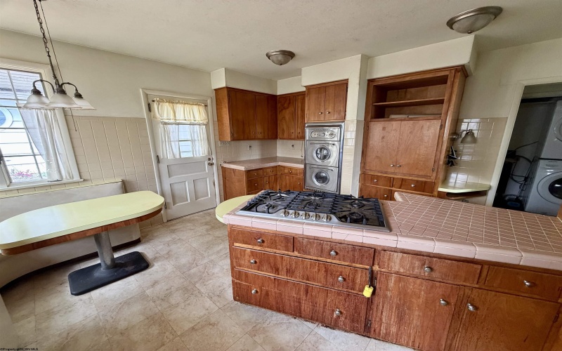 608 Milford Street, Clarksburg, West Virginia 26301, ,Multi-unit/income,For Sale,Milford,10165233 608 Milford Street, Clarksburg, West Virginia 26301, ,Multi-unit/income,For Sale,Milford,10165233