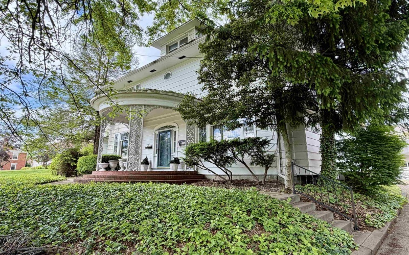 608 Milford Street, Clarksburg, West Virginia 26301, ,Multi-unit/income,For Sale,Milford,10165233 608 Milford Street, Clarksburg, West Virginia 26301, ,Multi-unit/income,For Sale,Milford,10165233