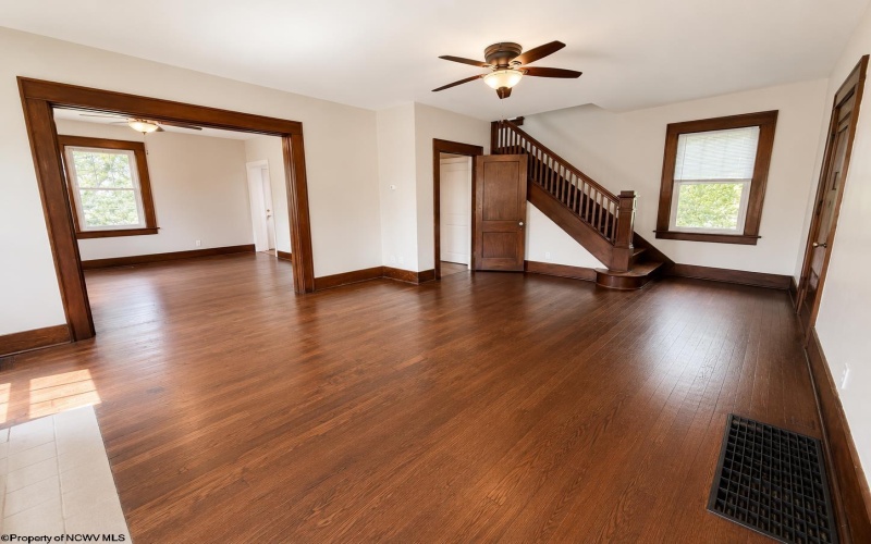 960 Grand Street, Morgantown, West Virginia 26505, 3 Bedrooms Bedrooms, 6 Rooms Rooms,2 BathroomsBathrooms,Residential Rentals,For Rent,Grand,10165226 960 Grand Street, Morgantown, West Virginia 26505, 3 Bedrooms Bedrooms, 6 Rooms Rooms,2 BathroomsBathrooms,Residential Rentals,For Rent,Grand,10165226