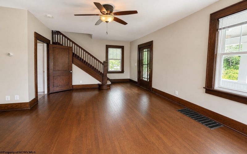 960 Grand Street, Morgantown, West Virginia 26505, 3 Bedrooms Bedrooms, 6 Rooms Rooms,2 BathroomsBathrooms,Residential Rentals,For Rent,Grand,10165226 960 Grand Street, Morgantown, West Virginia 26505, 3 Bedrooms Bedrooms, 6 Rooms Rooms,2 BathroomsBathrooms,Residential Rentals,For Rent,Grand,10165226
