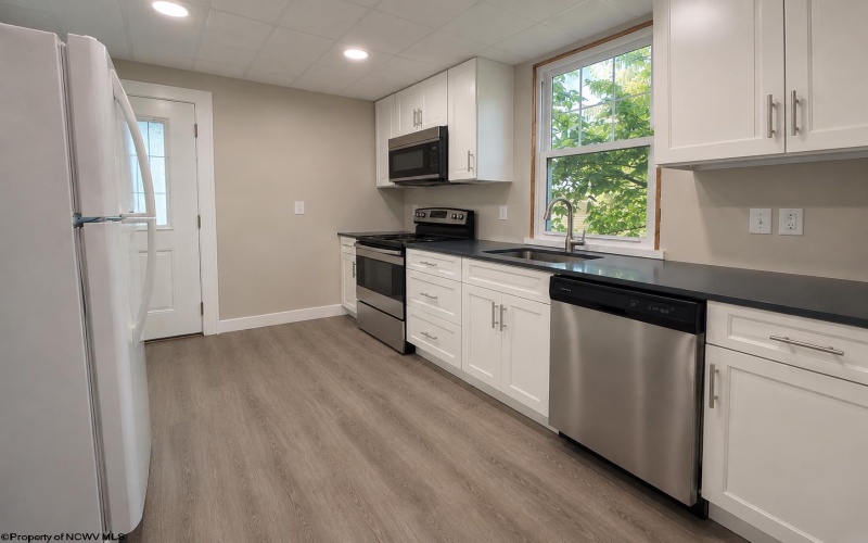 960 Grand Street, Morgantown, West Virginia 26505, 3 Bedrooms Bedrooms, 6 Rooms Rooms,2 BathroomsBathrooms,Residential Rentals,For Rent,Grand,10165226 960 Grand Street, Morgantown, West Virginia 26505, 3 Bedrooms Bedrooms, 6 Rooms Rooms,2 BathroomsBathrooms,Residential Rentals,For Rent,Grand,10165226