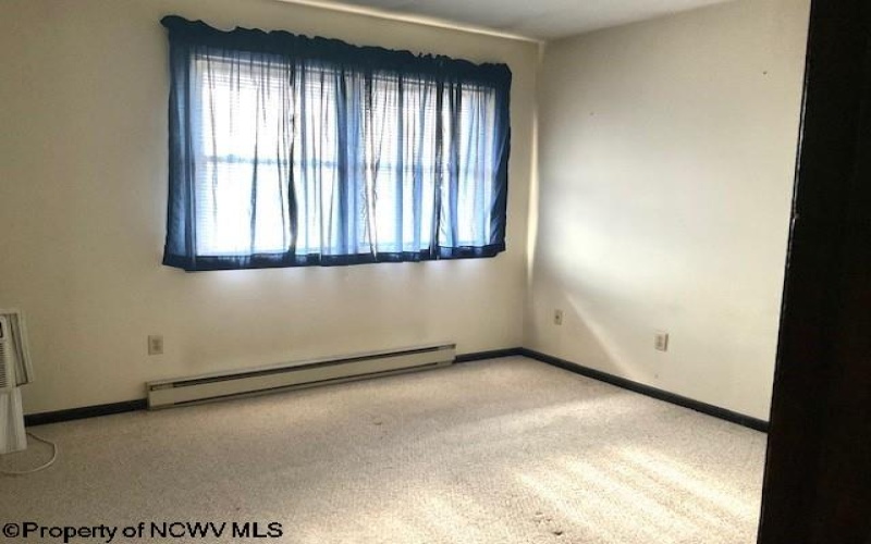 14 Dorsey Lane, Morgantown, West Virginia 26501, 2 Bedrooms Bedrooms, 4 Rooms Rooms,1 BathroomBathrooms,Residential Rentals,For Rent,Dorsey,10165231 14 Dorsey Lane, Morgantown, West Virginia 26501, 2 Bedrooms Bedrooms, 4 Rooms Rooms,1 BathroomBathrooms,Residential Rentals,For Rent,Dorsey,10165231