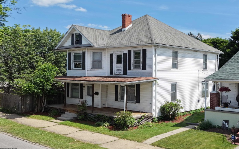 109 Davis Street, Elkins, West Virginia 26241, 4 Bedrooms Bedrooms, 8 Rooms Rooms,1 BathroomBathrooms,Single Family Detached,For Sale,Davis,10165229