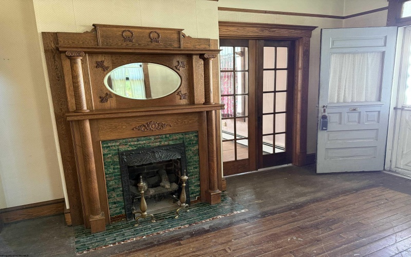 109 Davis Street, Elkins, West Virginia 26241, 4 Bedrooms Bedrooms, 8 Rooms Rooms,1 BathroomBathrooms,Single Family Detached,For Sale,Davis,10165229
