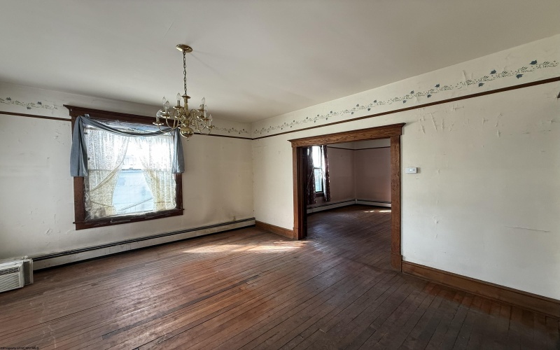 109 Davis Street, Elkins, West Virginia 26241, 4 Bedrooms Bedrooms, 8 Rooms Rooms,1 BathroomBathrooms,Single Family Detached,For Sale,Davis,10165229