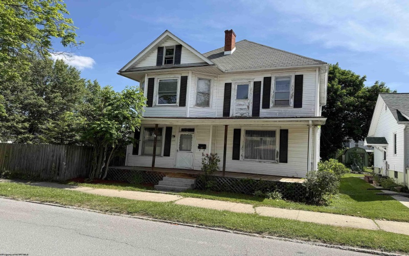 109 Davis Street, Elkins, West Virginia 26241, 4 Bedrooms Bedrooms, 8 Rooms Rooms,1 BathroomBathrooms,Single Family Detached,For Sale,Davis,10165229