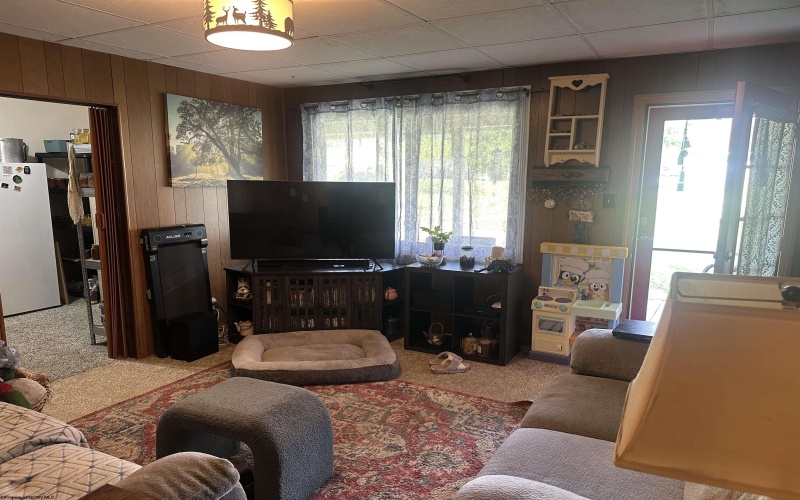 102 3rd Street, Enterprise, West Virginia 26568, 3 Bedrooms Bedrooms, 6 Rooms Rooms,1 BathroomBathrooms,Single Family Detached,For Sale,3rd,10165225 102 3rd Street, Enterprise, West Virginia 26568, 3 Bedrooms Bedrooms, 6 Rooms Rooms,1 BathroomBathrooms,Single Family Detached,For Sale,3rd,10165225