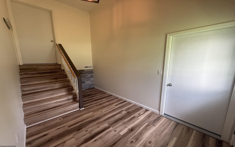 25 Augusta Pines Drive, Fairmont, West Virginia 26554, 4 Bedrooms Bedrooms, 8 Rooms Rooms,2 BathroomsBathrooms,Single Family Detached,For Sale,Augusta Pines,10165218