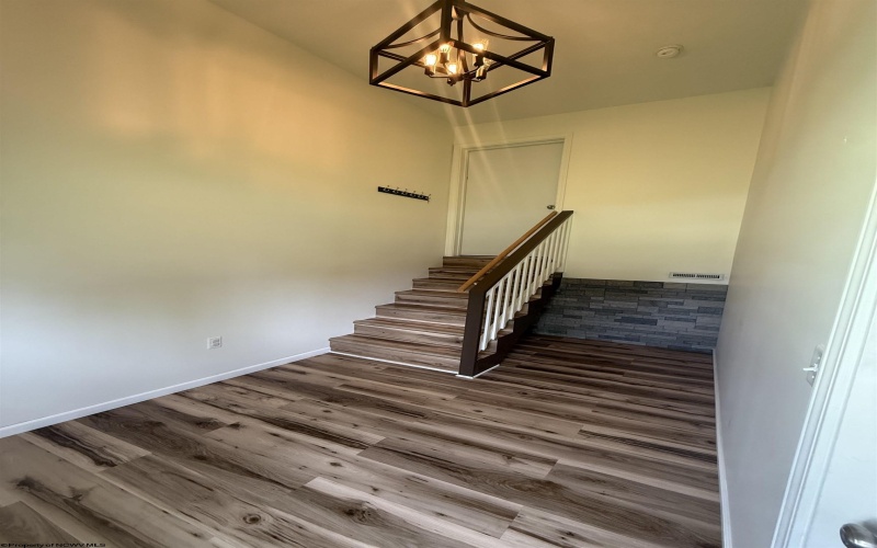 25 Augusta Pines Drive, Fairmont, West Virginia 26554, 4 Bedrooms Bedrooms, 8 Rooms Rooms,2 BathroomsBathrooms,Single Family Detached,For Sale,Augusta Pines,10165218