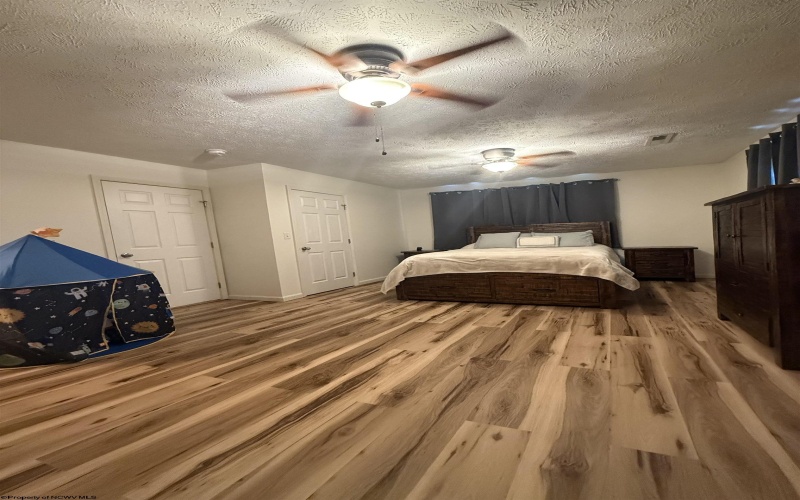 25 Augusta Pines Drive, Fairmont, West Virginia 26554, 4 Bedrooms Bedrooms, 8 Rooms Rooms,2 BathroomsBathrooms,Single Family Detached,For Sale,Augusta Pines,10165218