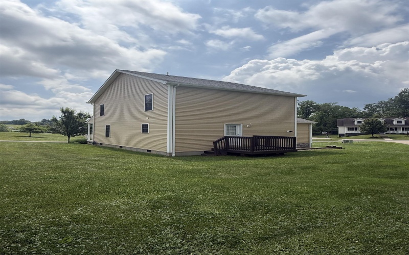 25 Augusta Pines Drive, Fairmont, West Virginia 26554, 4 Bedrooms Bedrooms, 8 Rooms Rooms,2 BathroomsBathrooms,Single Family Detached,For Sale,Augusta Pines,10165218