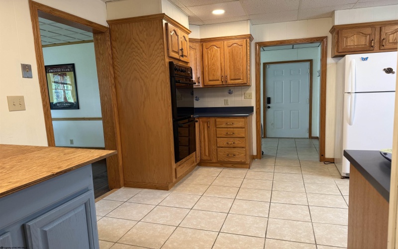 528 Union Avenue, Morgantown, West Virginia 26505, 4 Bedrooms Bedrooms, 9 Rooms Rooms,2 BathroomsBathrooms,Single Family Detached,For Sale,Union,10165220