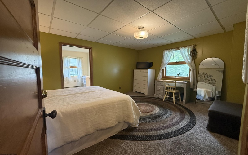 528 Union Avenue, Morgantown, West Virginia 26505, 4 Bedrooms Bedrooms, 9 Rooms Rooms,2 BathroomsBathrooms,Single Family Detached,For Sale,Union,10165220