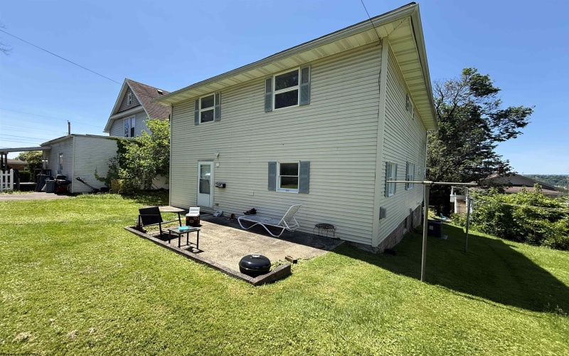 528 Union Avenue, Morgantown, West Virginia 26505, 4 Bedrooms Bedrooms, 9 Rooms Rooms,2 BathroomsBathrooms,Single Family Detached,For Sale,Union,10165220
