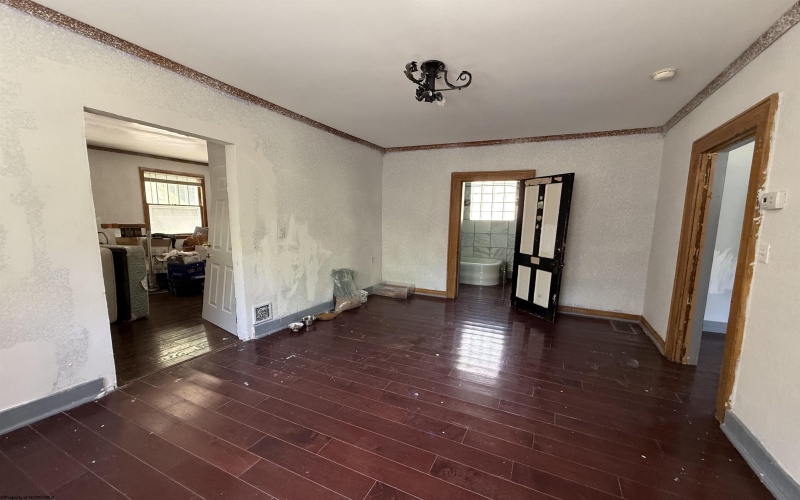 128 Harpertown Road, Elkins, West Virginia 26241, 4 Bedrooms Bedrooms, 7 Rooms Rooms,2 BathroomsBathrooms,Single Family Detached,For Sale,Harpertown,10165234