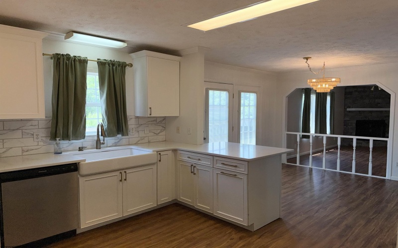 28 Fields Lane, Elkins, West Virginia 26241, 3 Bedrooms Bedrooms, 6 Rooms Rooms,2 BathroomsBathrooms,Single Family Detached,For Sale,Fields,10165259